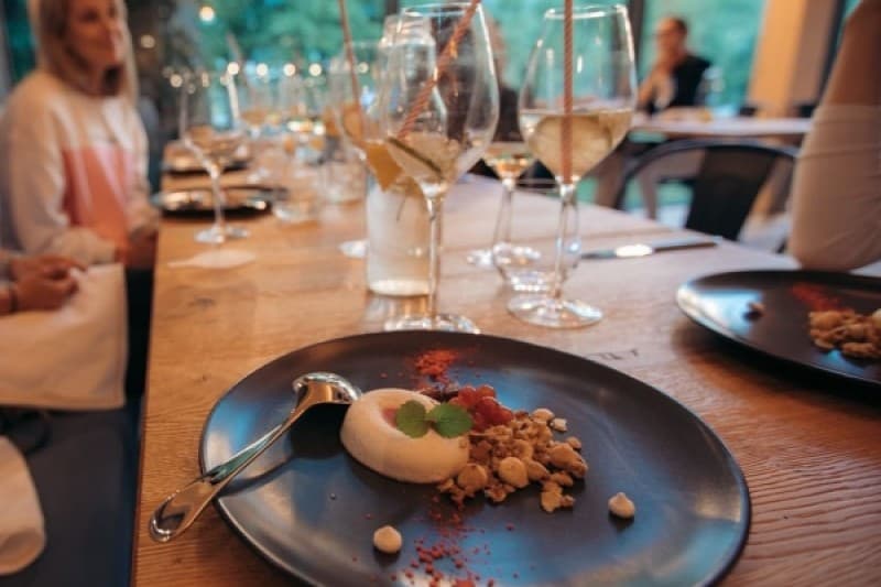 Oddih v Bohinju v Superior sobi / 2 nočitvi / 2 osebi